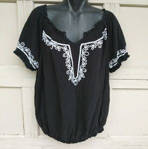 Notations Tops - Black Bohemian blouse Large Notations Tops - Black Bohemian blouse Large